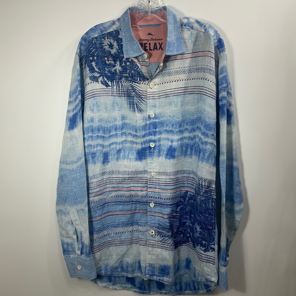 Tommy Bahama  Men’s 100% linen Blue and White button down Shirt Large
